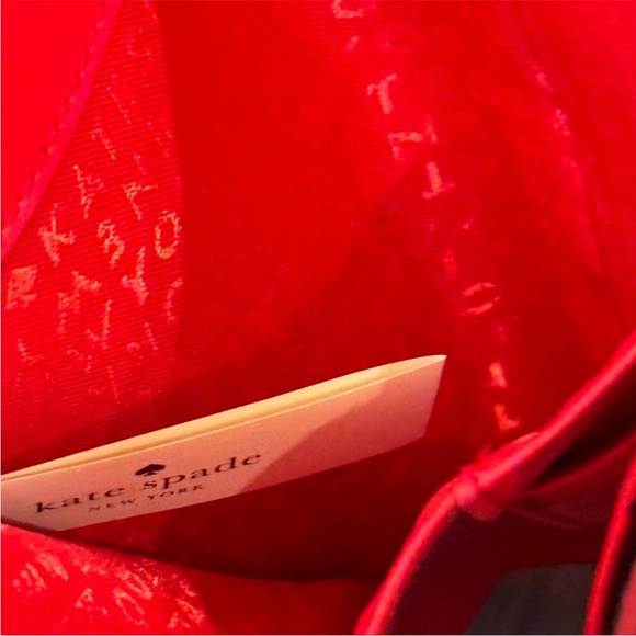 Kate Spade “Callie”. Mulberry Street -cherry liquor. NWT. Never used - Picture 4 of 8